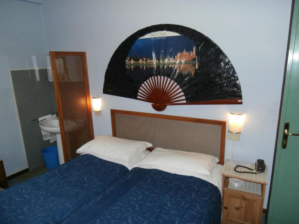 Albergo Junior Padova Phòng bức ảnh