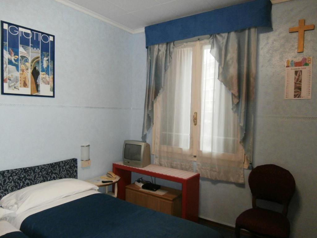 Albergo Junior Padova Phòng bức ảnh