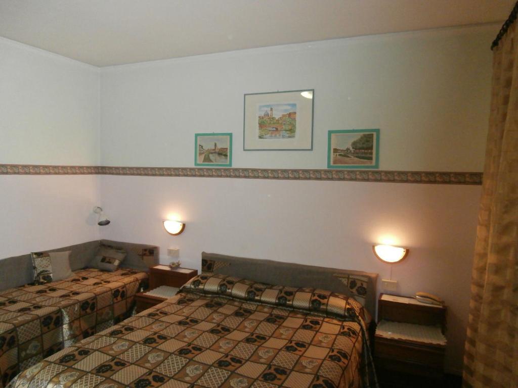 Albergo Junior Padova Phòng bức ảnh