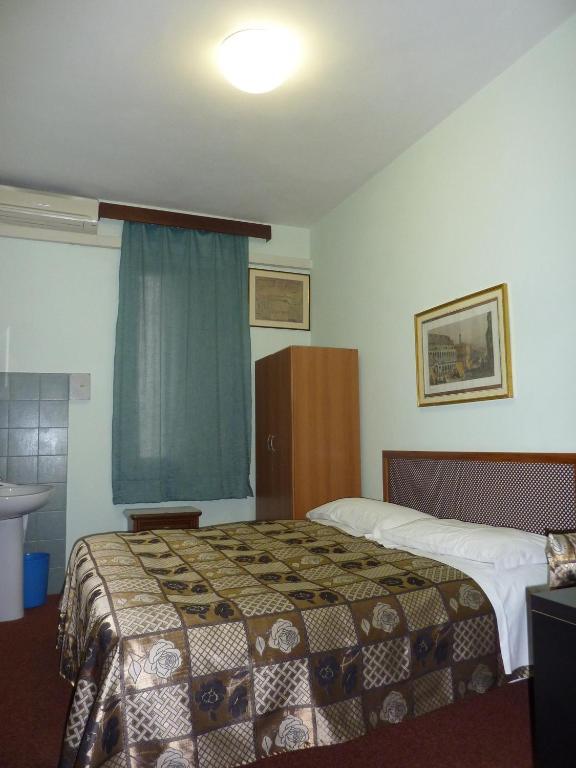 Albergo Junior Padova Ngoại thất bức ảnh